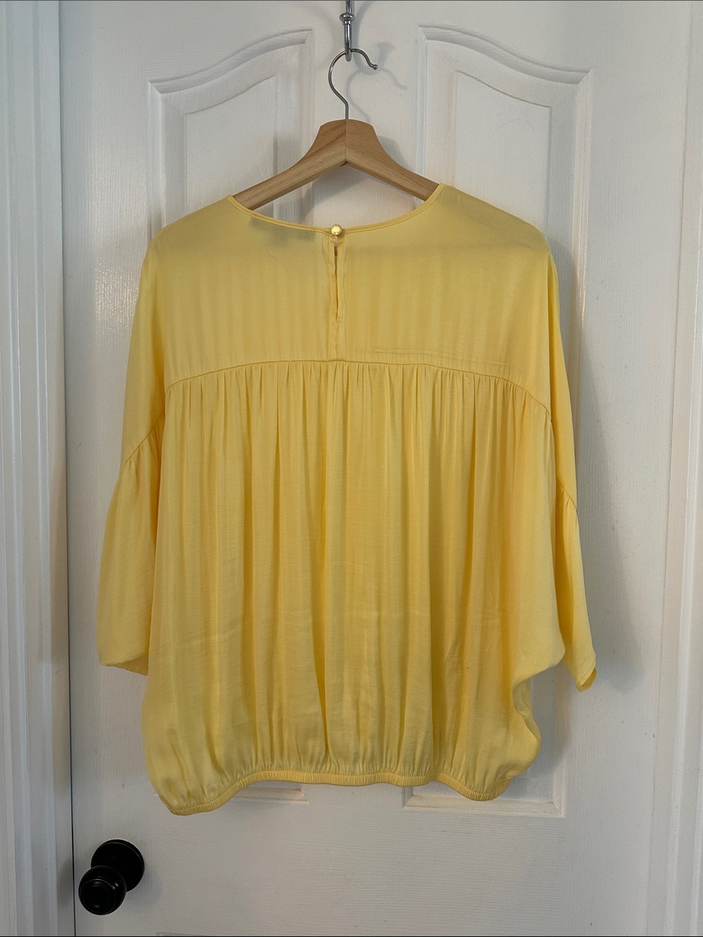 Soft Gathered Blouson Top in Light Yellow - Picture 4 of 5